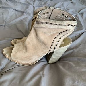 Tan suede open toe booties